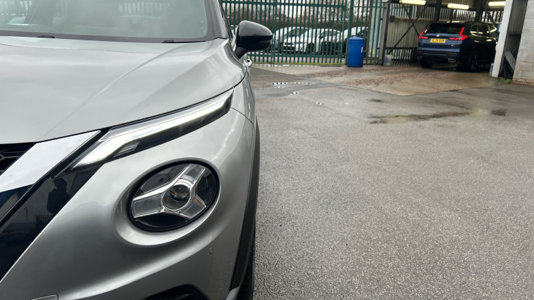 Nissan Juke 1.0 DiG-T 114 N-Connecta 5dr Petrol Hatchback